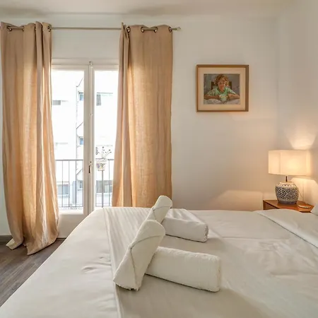 The Lilium By Hello Homes Sitges