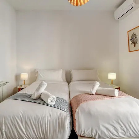 Apartment The Lilium By Hello Homes *