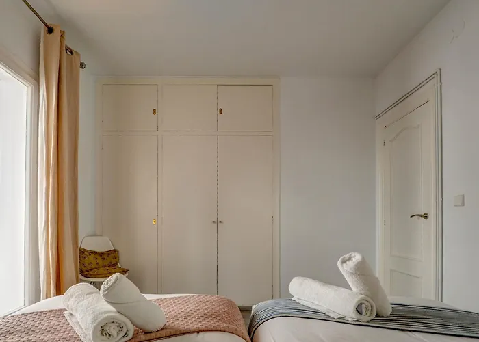 The Lilium By Hello Homes * Sitges