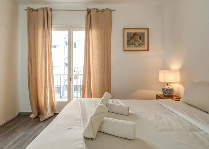 The Lilium By Hello Homes 锡切斯