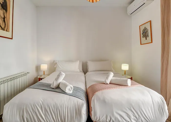 公寓 The Lilium By Hello Homes *